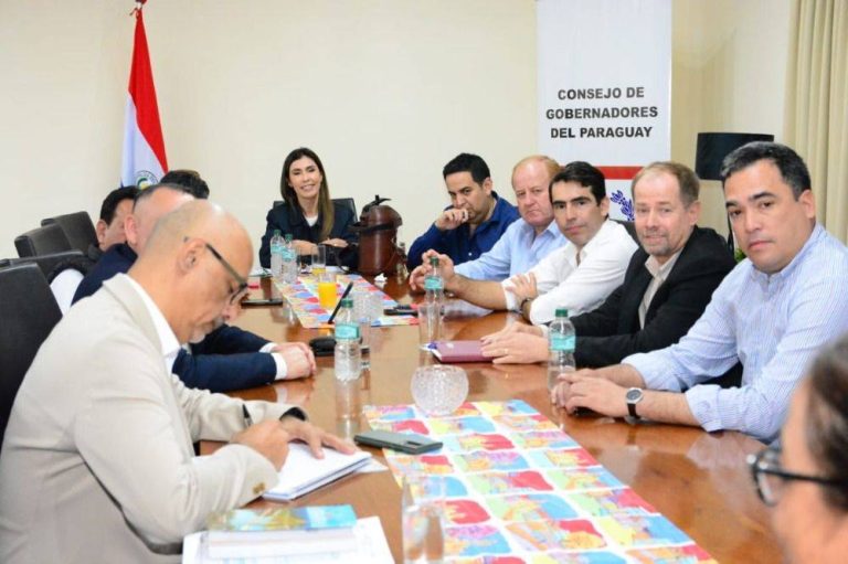 Reunión del consejo de Gobernadores del Paraguay en la capital del País