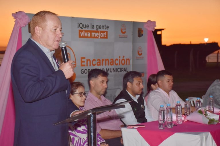 “Unidos por la salud” presenta campaña contra el cáncer de mamas
