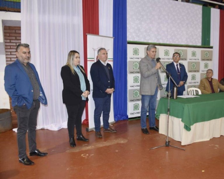 Se cumplió el pago del primer desembolso año 2023 del Programa de Becas Entidad Binacional Yacyretá-Gobernación de Itapúa