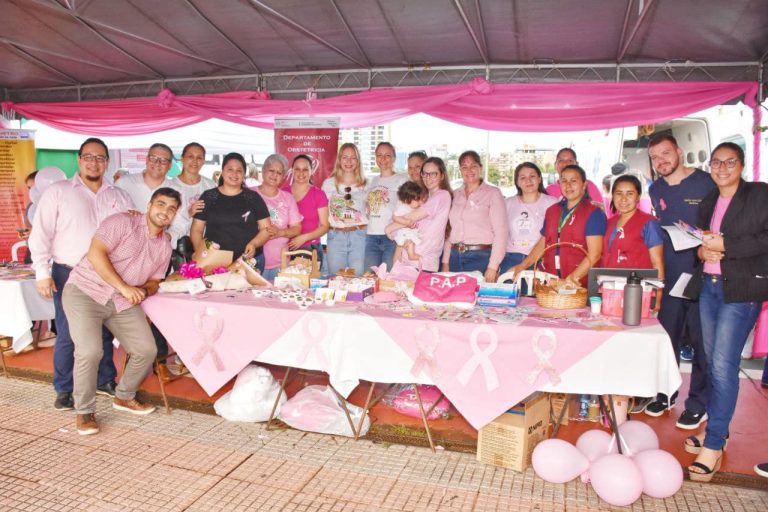 Gobierno departamental presente en la expo salud