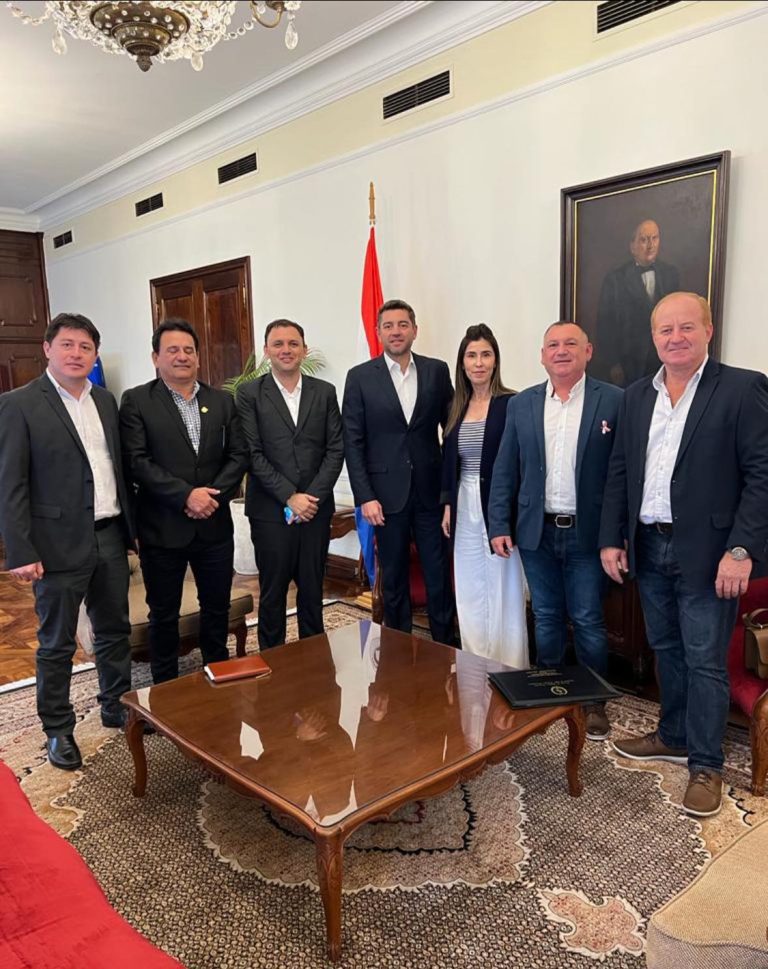Gobernador de Itapúa participa de reunión junto al Vicepresidente de la República