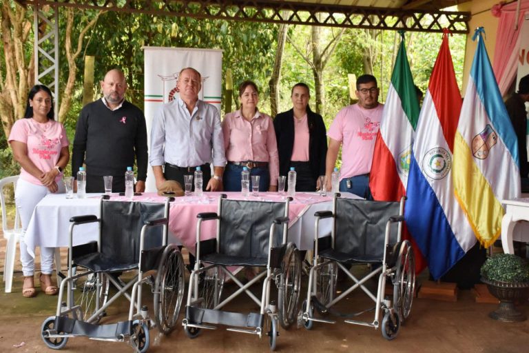 Jornada rosa en General Artigas