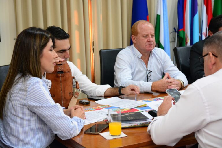 Gobernador Javier Pereira participa de reunión ordinaria del consejo de Gobernadores del Paraguay