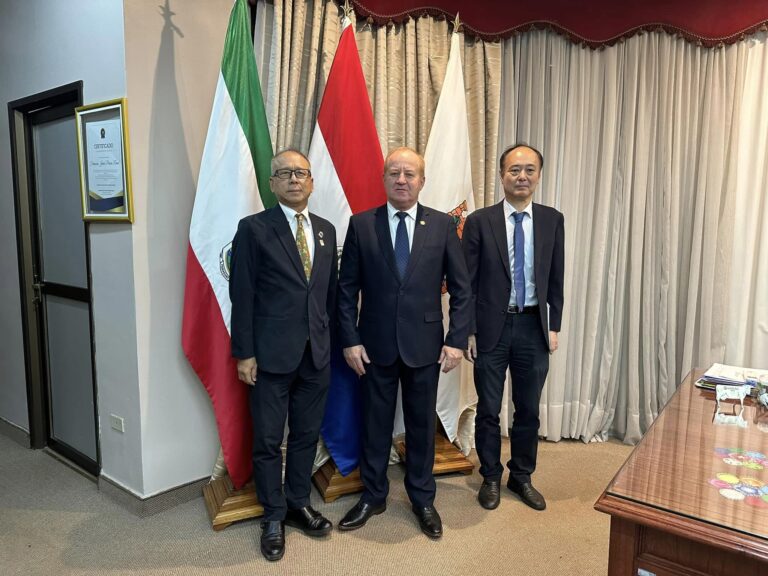 Gobierno Departamental recibe la visita del Nuevo Cónsul del Japón en la Ciudad de Encarnación