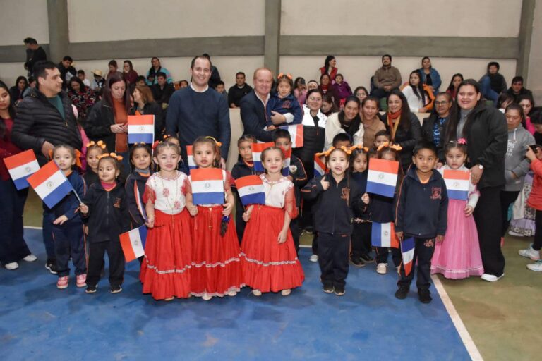 Gobernador participó de San Juan Ára en la escuela  n° 731 San Miguel de Cambyretá