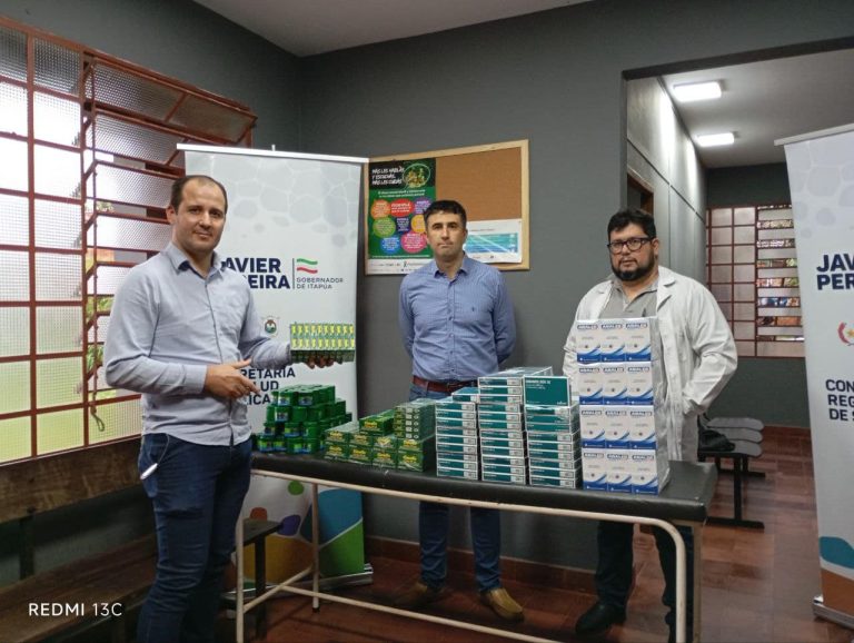 Gobierno de Itapúa entrega lote de medicamentos al puesto de salud de Ita Paso