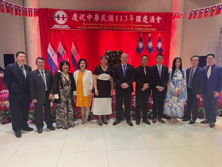 Ejecutivo departamental participa del 113º aniversario de la República de China Taiwán