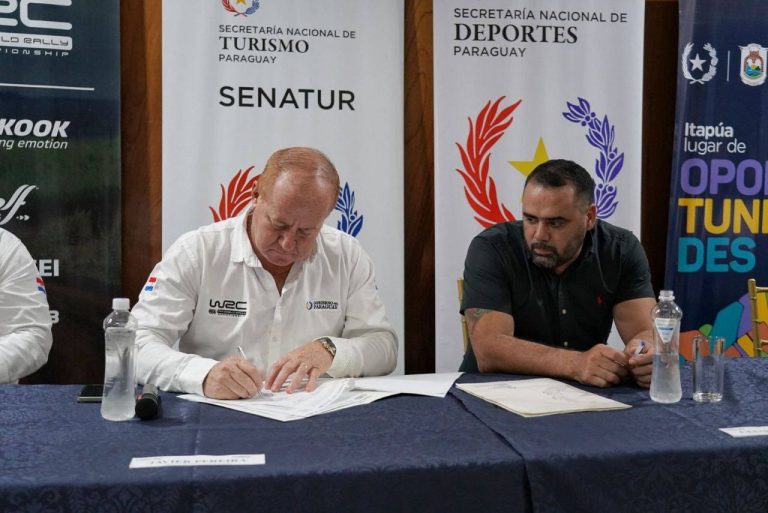 GOBIERNO DE ITAPÚA FIRMA CONVENIO CON EL COMITÉ ORGANIZADOR DEL WRC PARAGUAY 2025 Y MUNICIPIOS DEL DEPARTAMENTO