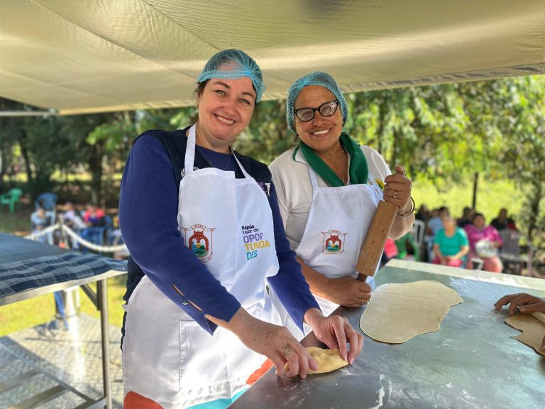 CAPACITACIÓN GASTRONÓMICA EN CARLOS ANTONIO LÓPEZ