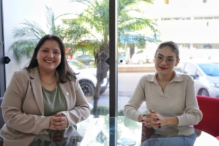ENCUENTRO CON LA MINISTRA DE LA JUVENTUD, SALMA AGUERO 