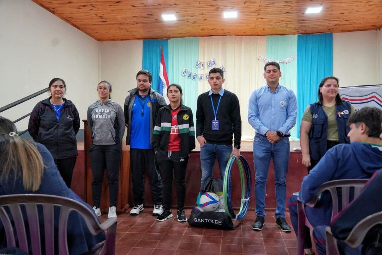 VISITA AL COLEGIO NACIONAL DE CAMBYRETÁ PARA FORTALECER LA PARTICIPACIÓN JUVENIL