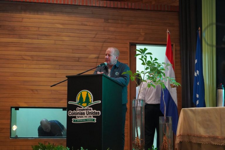 GOBERNADOR DE ITAPÚA PARTICIPA DEL LANZAMIENTO OFICIAL DE LA AGRODINÁMICA 2025, DECLARADA DE INTERÉS DEPARTAMENTAL