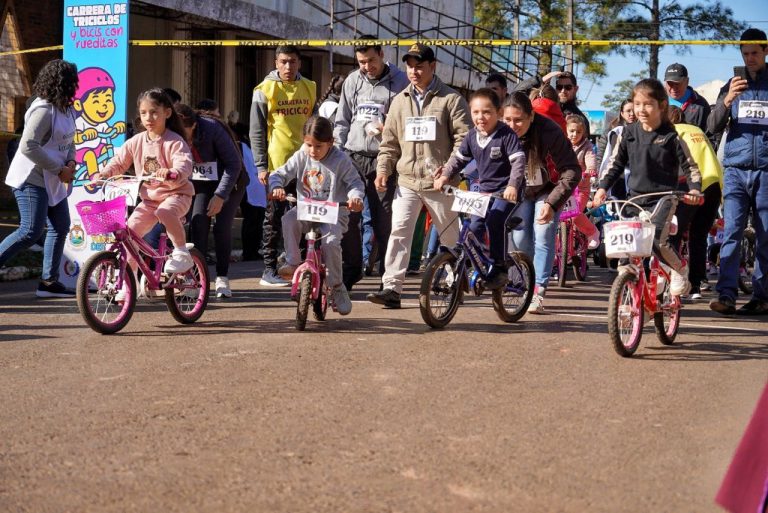 “DOMINGO EN MOVIMIENTO” REUNIÓ A FAMILIAS EN CORONEL BOGADO
