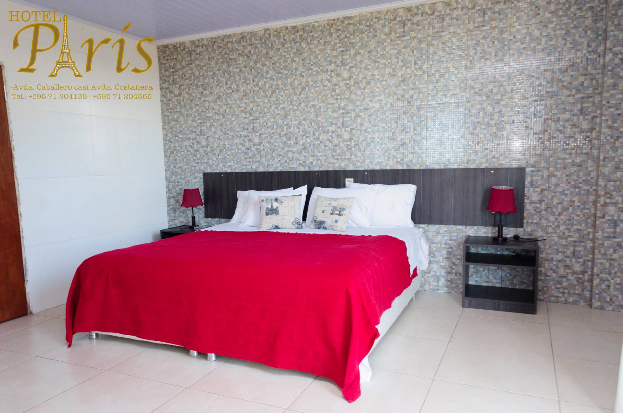 Hotel Paris - Imagen 1