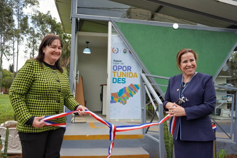 ESPACIO DE LECTURA DE LA GOBERNACIÓN DE ITAPÚA RENOVADO PARA LA CIUDADANÍA