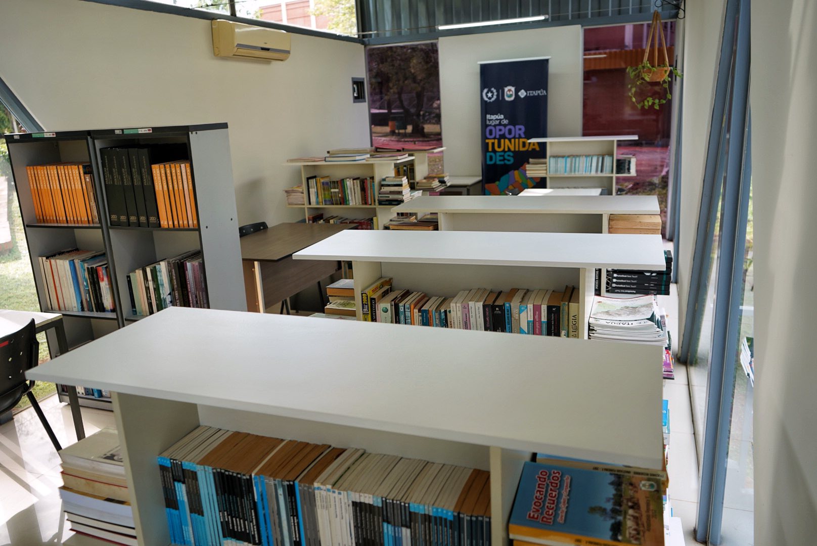 Reinauguración de espacio de lectura_9
