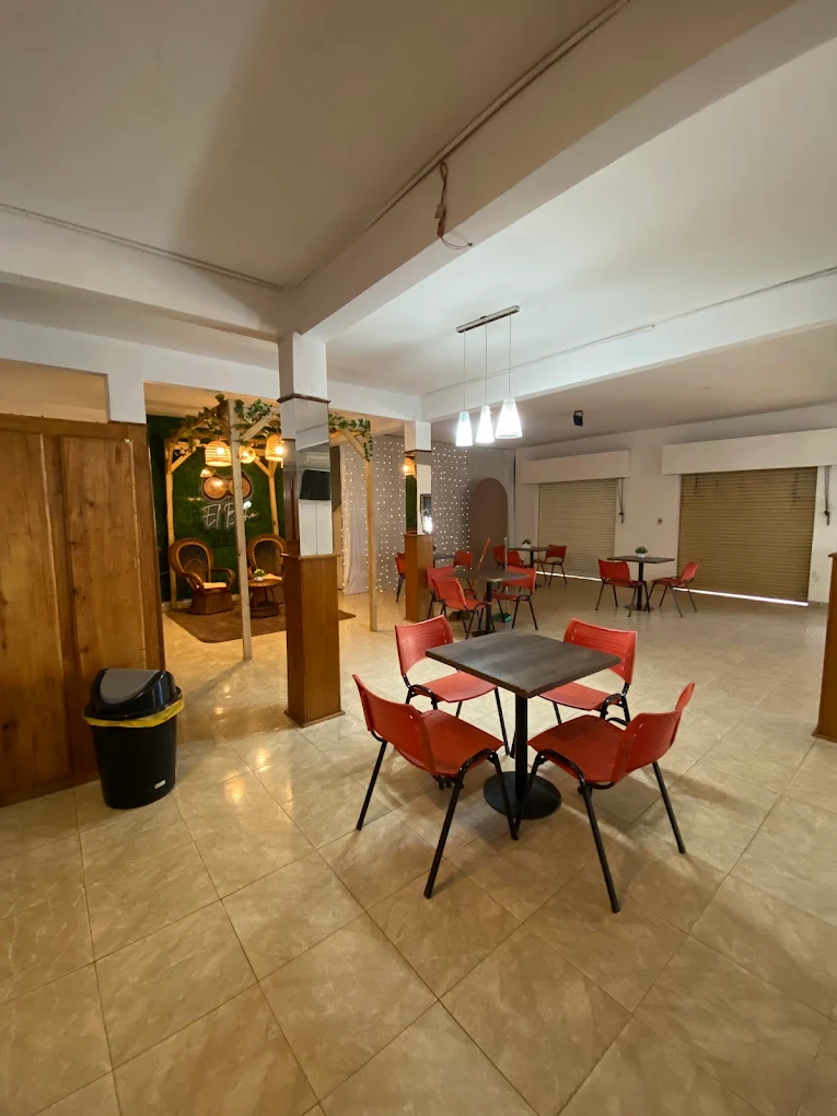 Hotel Restaurante El Búho - Imagen 2