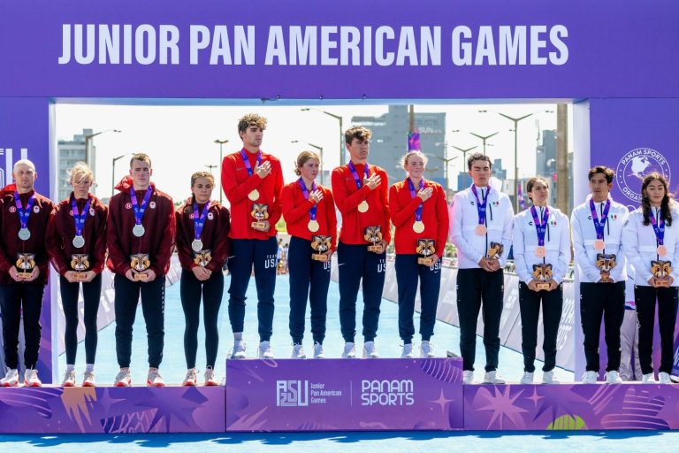 ENCARNACIÓN DESPIDIÓ ASU2025 CON UN CIERRE HISTÓRICO DEL TRIATLÓN MIXTO