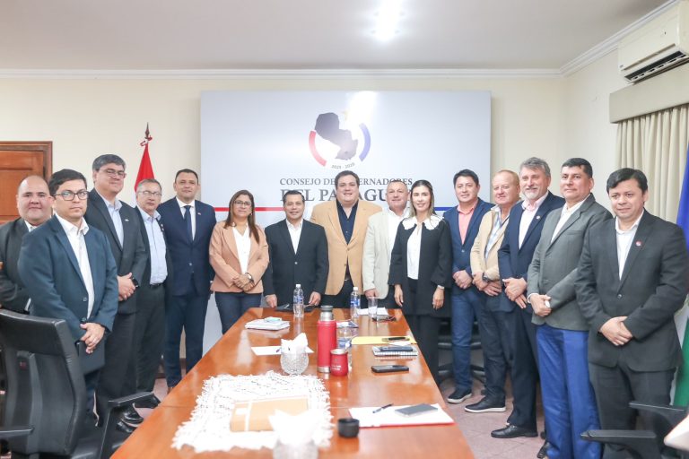 GOBERNADOR JAVIER PEREIRA PARTICIPÓ DE LA SESIÓN DEL CONSEJO DE GOBERNADORES