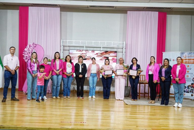 CIERRE DEL OCTUBRE ROSA  MUJERES QUE INSPIRAN