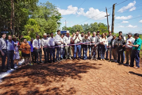 INAUGURACIONES DEL GOBIERNO DE ITAPÚA EN EL DISTRITO DE NATALIO