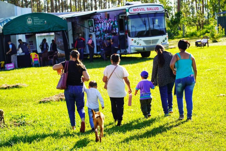 ATENCIÓN INTEGRAL CON EL MÓVIL SALUD EN LA PAZ