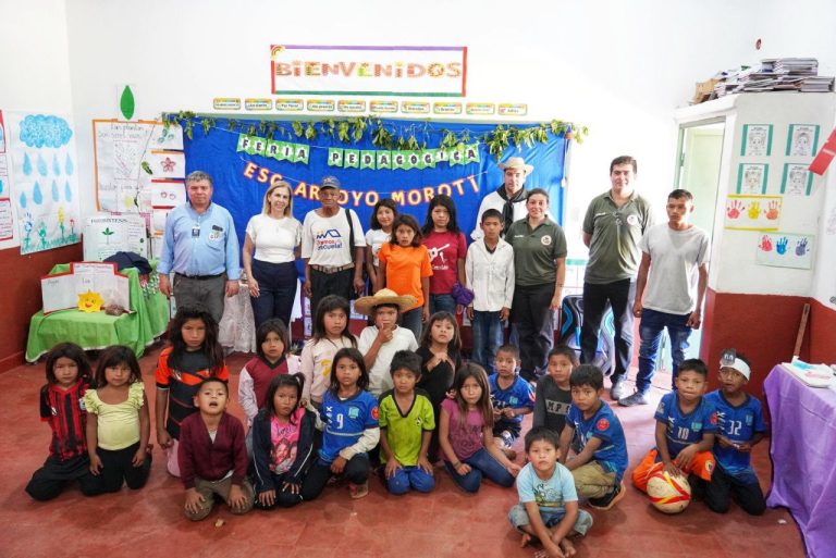 GOBIERNO DE ITAPÚA ACOMPAÑA ACTIVIDADES DE LA ESCUELA INDÍGENA ARROYO MORÕTI EN ALTO VERÁ