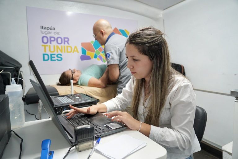 TRABAJO ARTICULADO PERMITE LA LLEGADA DEL MÓVIL SALUD A LA COMUNIDAD DE AREQUITA – GENERAL ARTIGAS