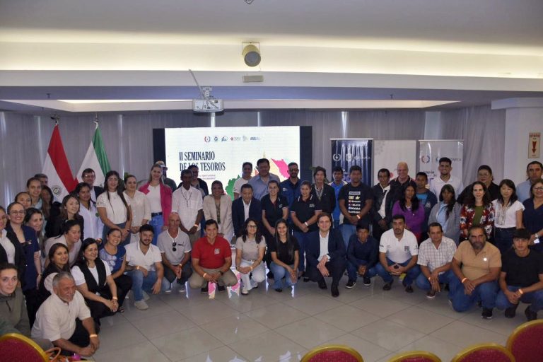 II SEMINARIO “ASOCIATIVIDAD: UNA OPORTUNIDAD PARA EL DESARROLLO DE LOS PUEBLOS”